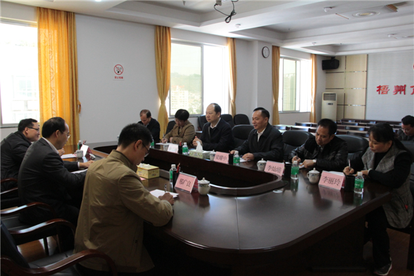 市委常委、組織部部長張惠強到市總工會調(diào)研