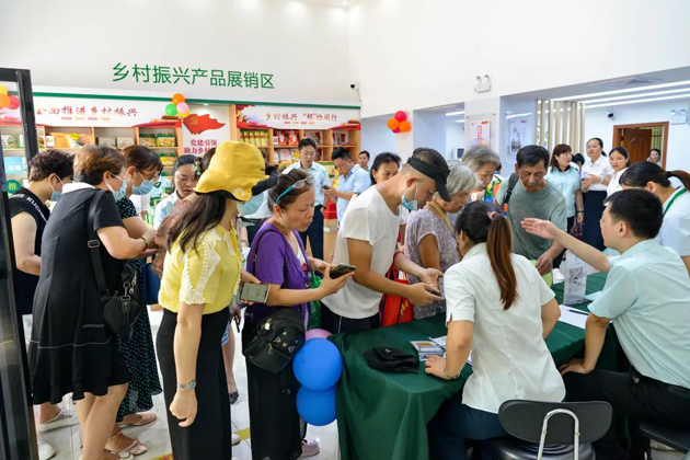 好消息！郵政鄉(xiāng)村振興產(chǎn)品展銷館正式啟動