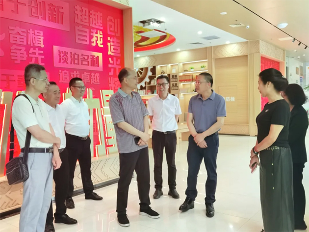 他山之石 可以攻玉丨梧州市總工會(huì)到南寧、來(lái)賓、柳州市學(xué)習(xí)交流工會(huì)工作