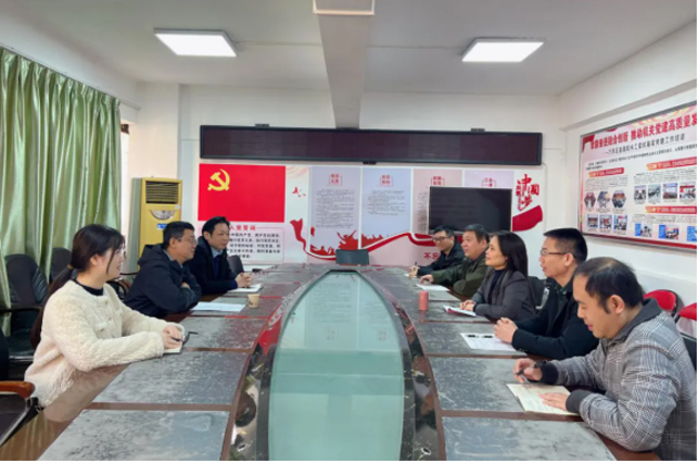 錨定“十五五”開局 繪就發(fā)展新藍(lán)圖丨市總工會開展新春走基層調(diào)研活動