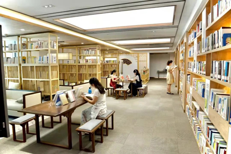 【關(guān)注兩會】“深入推進全民閱讀”