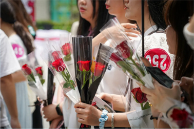 本周六，到玫瑰湖公園尋找心動(dòng)時(shí)刻吧